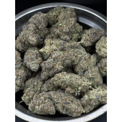 Cherry Inferno Top Shelf | ดอกกัญชาไฮบริด 24% THC กลิ่นเบอร์รี่และองุ่น